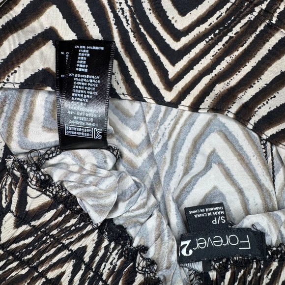 Women's Forever 21 Aladdin Style Pants - Picture 7 of 7